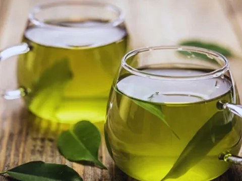 3 người uống nước lá vối ngang nạp thêm chất độc: Hãy tránh xa!