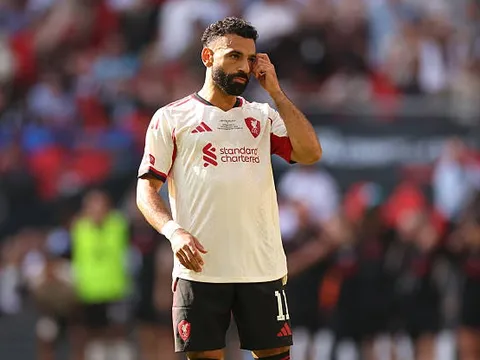 2 thái cực của Salah và dàn tân binh Liverpool