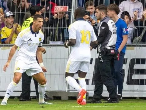 Ronaldo lập cú đúp, Al Nassr vẫn thua Almeria trong trận giao hữu