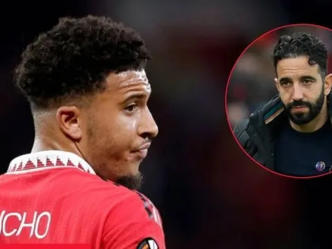 Sancho giữa ngã ba đường: Juventus chần chừ, Roma sẵn sàng ra tay