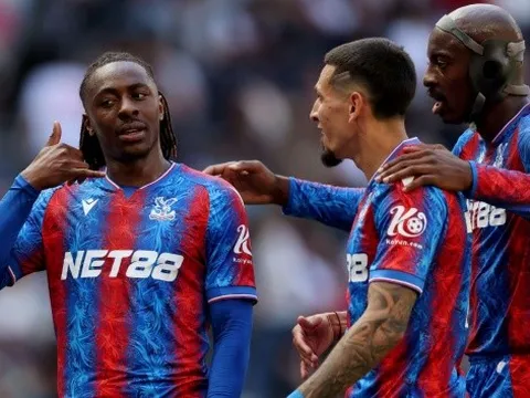 CHÍNH THỨC! Crystal Palace bị loại khỏi Europa League