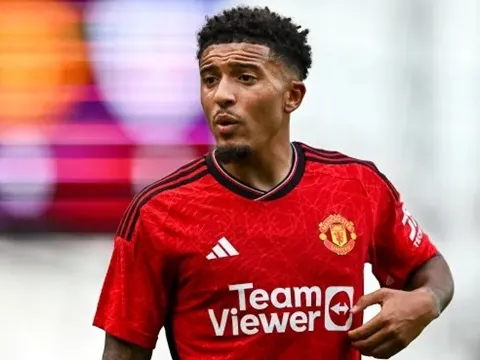 Jadon Sancho đàm phán cùng lúc với 2 CLB, Man Utd chốt giá 20 triệu bảng