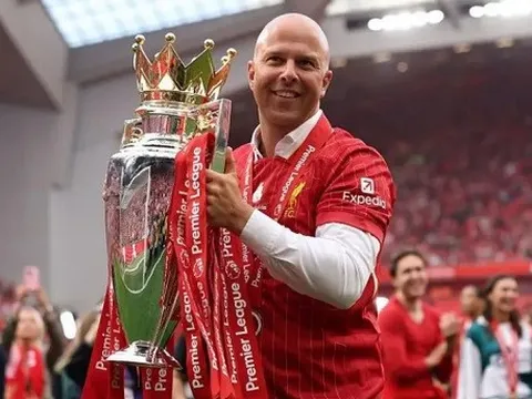 Giải mã kỳ chuyển nhượng mùa hè bùng nổ của Liverpool