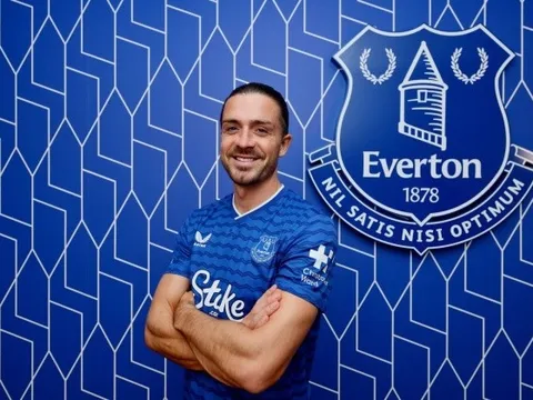 CHÍNH THỨC! Jack Grealish gia nhập Everton, chốt luôn số áo