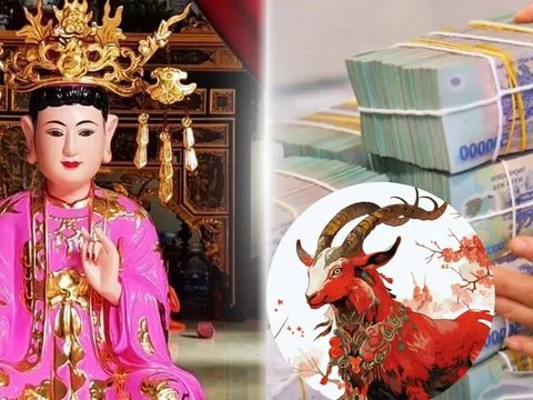 Sau 15/8: 3 tuổi ăn lộc Mẫu Tiền Nhiều như nước sông Đà, số 1 đỏ cả Tình duyên