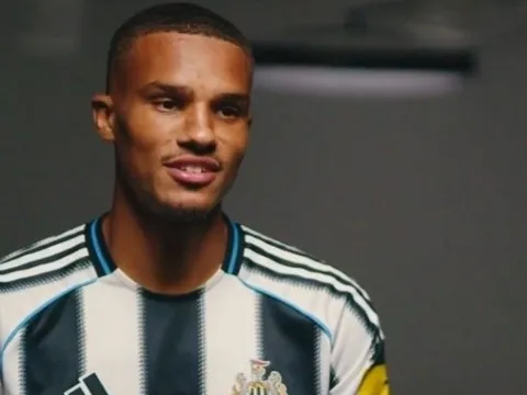 CHÍNH THỨC! Newcastle công bố thương vụ Malick Thiaw