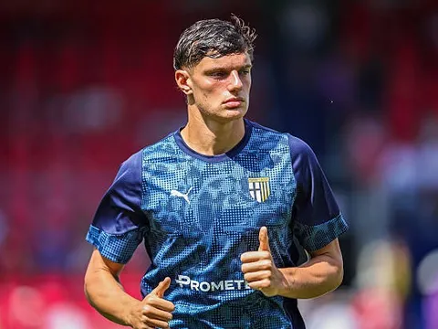 Thương vụ Giovanni Leoni và bài học đắt giá cho Juventus