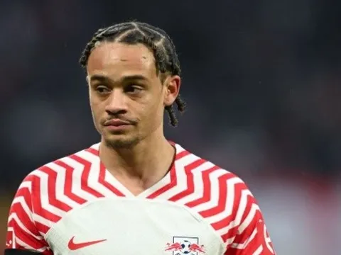 Chuyển nhượng sáng 14/5: Man City làm khó Chelsea vụ Simons; Brighton hét giá Baleba