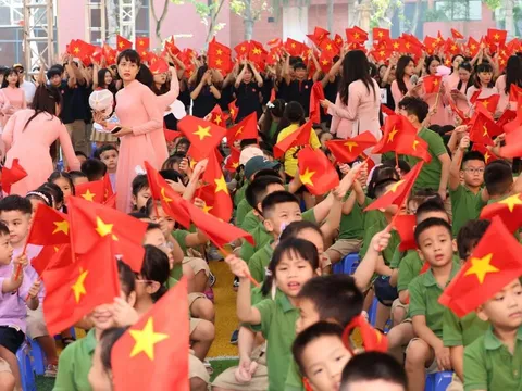 Lễ khai giảng “chưa từng có” trong lịch sử giáo dục Việt Nam: Cả nước cùng chung một nhịp