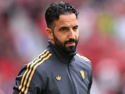 Amorim vs Arteta: Áp lực khác biệt trước trận khai màn Ngoại hạng Anh