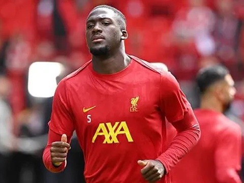Chuyển nhượng tối 15/8: Chelsea hỏi mua Konate; Hojlund “bật đèn xanh” với AC Milan