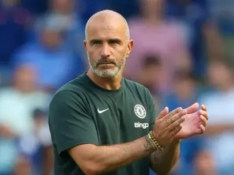 Maresca kêu gọi Chelsea mua trung vệ sau chấn thương của Colwill