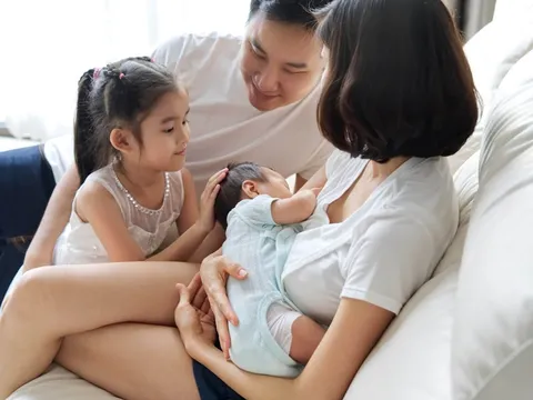 8 cách nuôi dạy con mới khi phương pháp truyền thống 'bó tay': Hiệu quả không ngờ