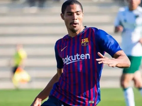 Tiết lộ lý do cựu tiền đạo Barcelona không đến V-League