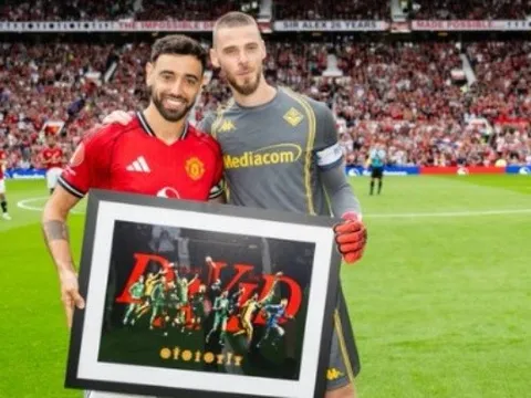 Chuyển nhượng tối 17/8: Man City tăm tia Rodrygo; MU tái hợp De Gea?