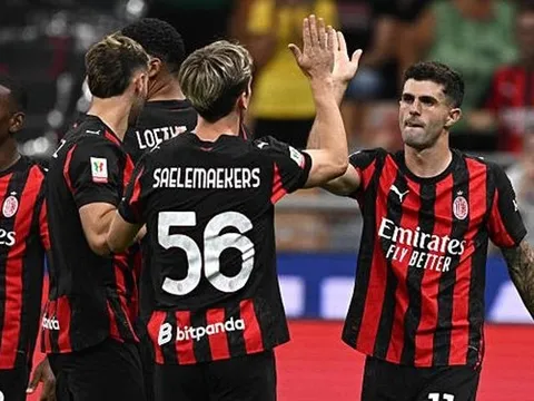 Leao và Pulisic nổ súng, AC Milan nhẹ nhàng đánh bại Bari