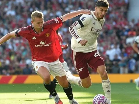 MU 0-1 Arsenal: Ngón đòn lợi hại; Đối lập Sesko - Gyokeres