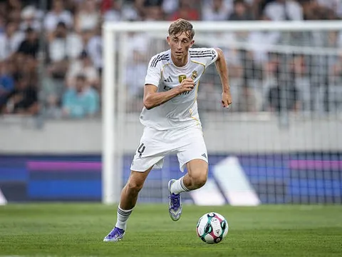 Dean Huijsen - "Số 5" không ai ngờ tới của Real Madrid