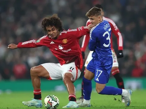 Lukaku chấn thương, Conte coi Zirkzee là mục tiêu số 1