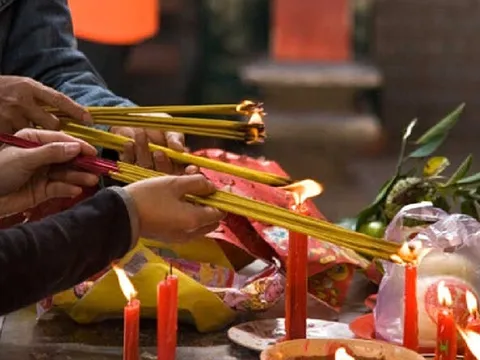 Đầu tháng 7 Cô Hồn, làm ngay 4 việc này để cả tháng bình an, rước lộc vào nhà