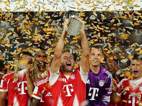 Bayern mùa 2025-26: Thống trị quốc nội; Phục hận tại Champions League