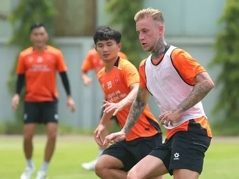 Chờ ngoại binh gần 30 tỷ đồng trình làng V.League