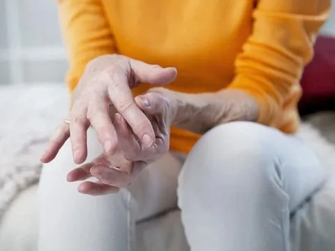 Một căn bệnh nguy hiểm hàng nghìn người mắc phải: Xuất hiện dấu hiệu trước 15 năm mà không ai biết