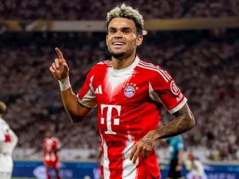 Luis Diaz đạt 9,8 điểm trận mở màn Bundesliga