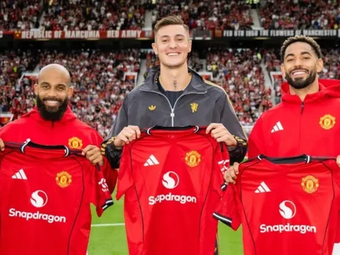 Soi trận Fulham vs Man Utd: Lần đầu cho tam tấu 200 triệu bảng