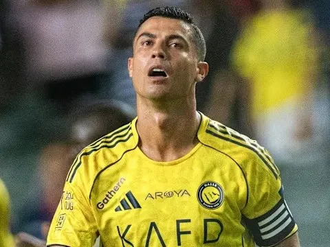 Ronaldo lập kỷ lục mới: 100 bàn cho 4 CLB khác nhau