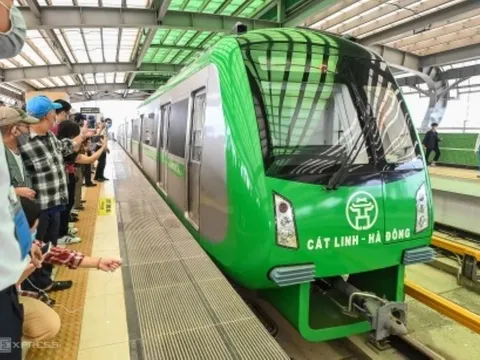 Tin vui cho những ai ở Hà Nội đi xem diễu binh, diễu hành bằng tàu điện trong ngày 2/9