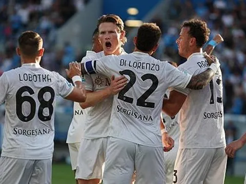 "Song sát" McTominay - De Bruyne giúp Napoli thắng dễ Sassuolo