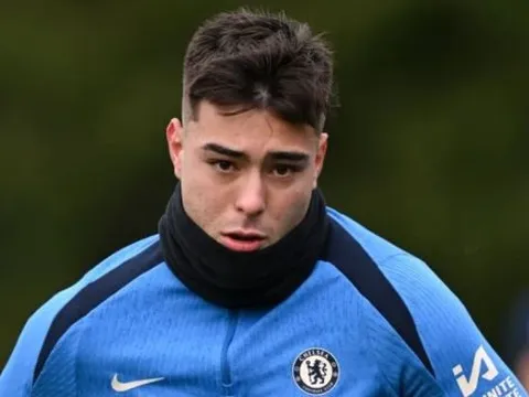 Here we go! Dortmund đạt thỏa thuận mượn Anselmino từ Chelsea