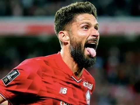 Giroud lập kỷ lục 2 trận/2 bàn, khép lại cánh cửa với Les Bleus
