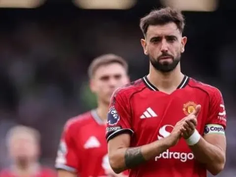 Nghịch lý Bruno Fernandes: Vì sao cầu thủ hay nhất của Man Utd lại tạo ra bài toán chiến thuật