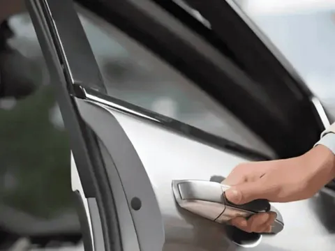 6 điều tuyệt đối không làm khi đi xe người khác: Dù là bạn thân cũng sẽ thấy khó chịu