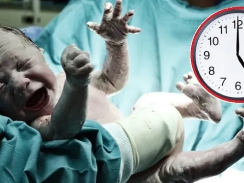 Trẻ sinh 3 khung giờ này may mắn lớn lên Thông Minh Xuất Chúng: Cha mẹ tha hồ hưởng phúc