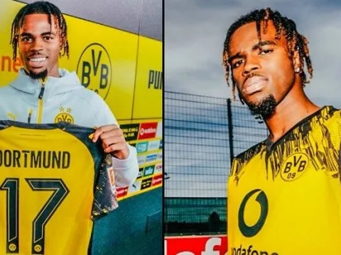 CHÍNH THỨC! Dortmund chiêu mộ Chukwuemeka từ Chelsea