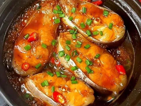 3 loại Cá quen thuộc cung cấp omega-3 và khoáng chất cần thiết, giúp cơ thể khỏe mạnh, giảm nguy cơ bệnh tim mạch