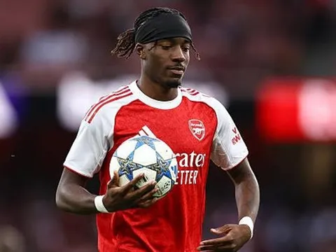Đại chiến Liverpool: Madueke sẽ là chìa khóa thay thế Saka của Arsenal?