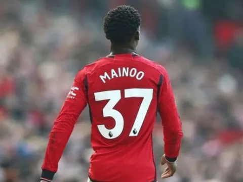Man United hạ giá bán Kobbie Mainoo, cơ hội ra đi gần kề