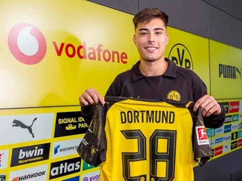 Chính thức! Dortmund mượn thành công Anselmino từ Chelsea