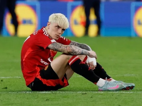 MU coi vụ Madueke tới Arsenal để định giá Garnacho 50 triệu bảng
