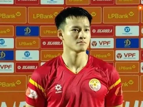 Thua ngược Nam Định, tiền đạo U23 Việt Nam thừa nhận sự khốc liệt của V-League