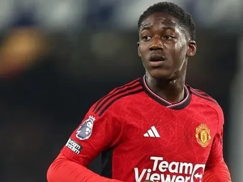 Chuyển nhượng tối 28/8: Leeds nhắm Mainoo; Bayern sắp hoàn tất thương vụ Nicolas Jackson