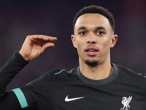 Trent Alexander-Arnold trở lại Anfield sớm hơn dự tính