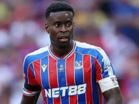 Chuyển nhượng sáng 29/8: Palace báo giá Guehi cho Liverpool; MU muốn giữ chân Mainoo