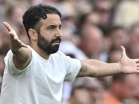 Man Utd chạy nước rút kế hoạch chuyển nhượng: Bài toán thủ môn, tuyến giữa và “bomb squad”
