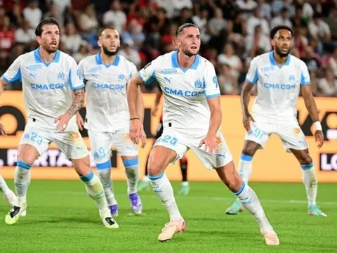 Marseille sẵn sàng cho phép Rabiot ra đi trước hạn chót