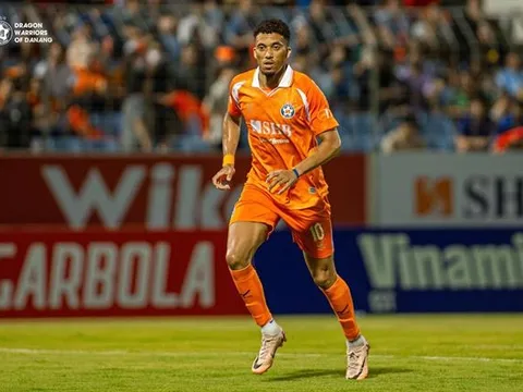 Điều đặc biệt về David Henen, ngoại binh V-League được triệu tập đá Vòng loại World Cup